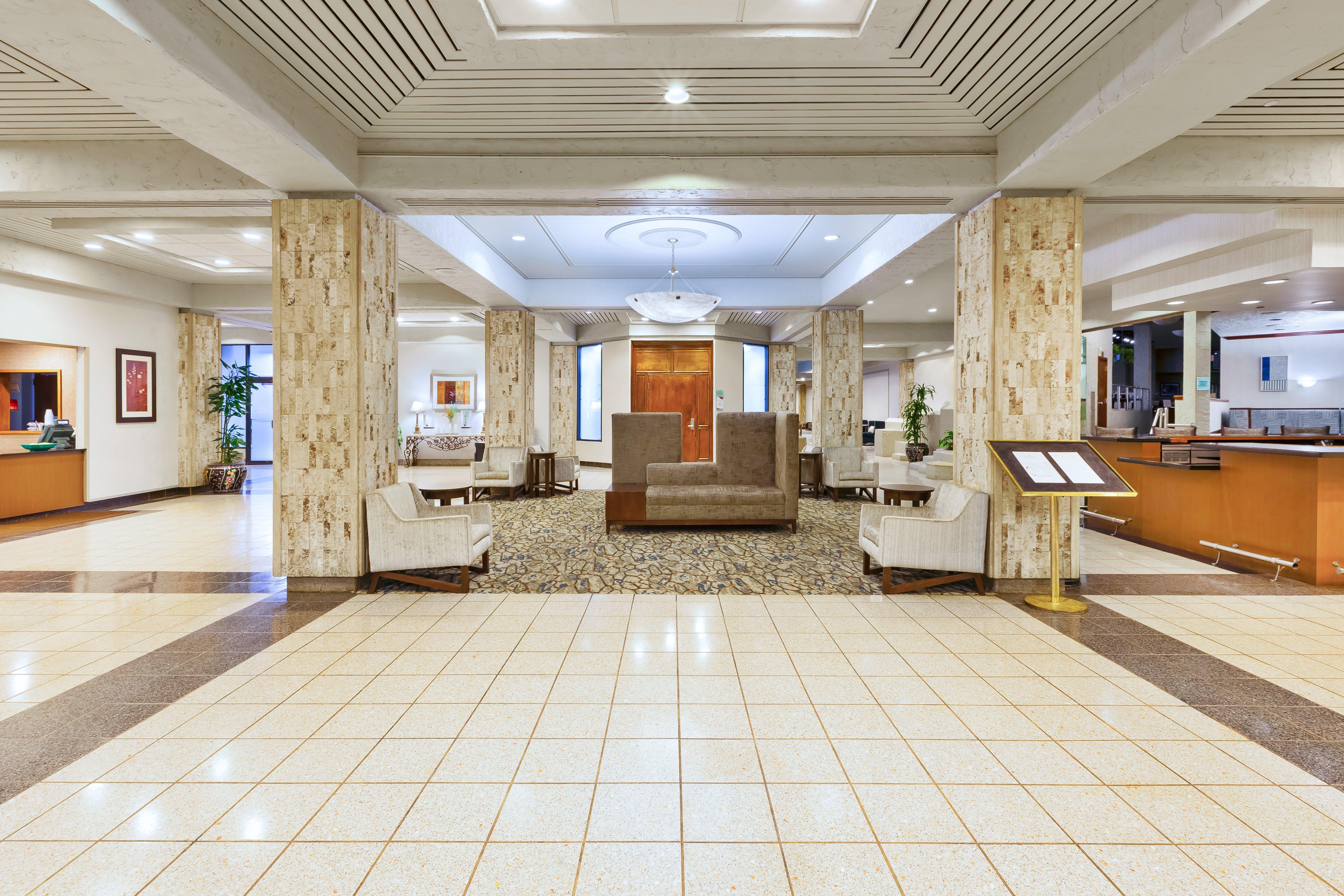Hotel Crowne Plaza Columbus North - Worthington By Ihg Esterno foto