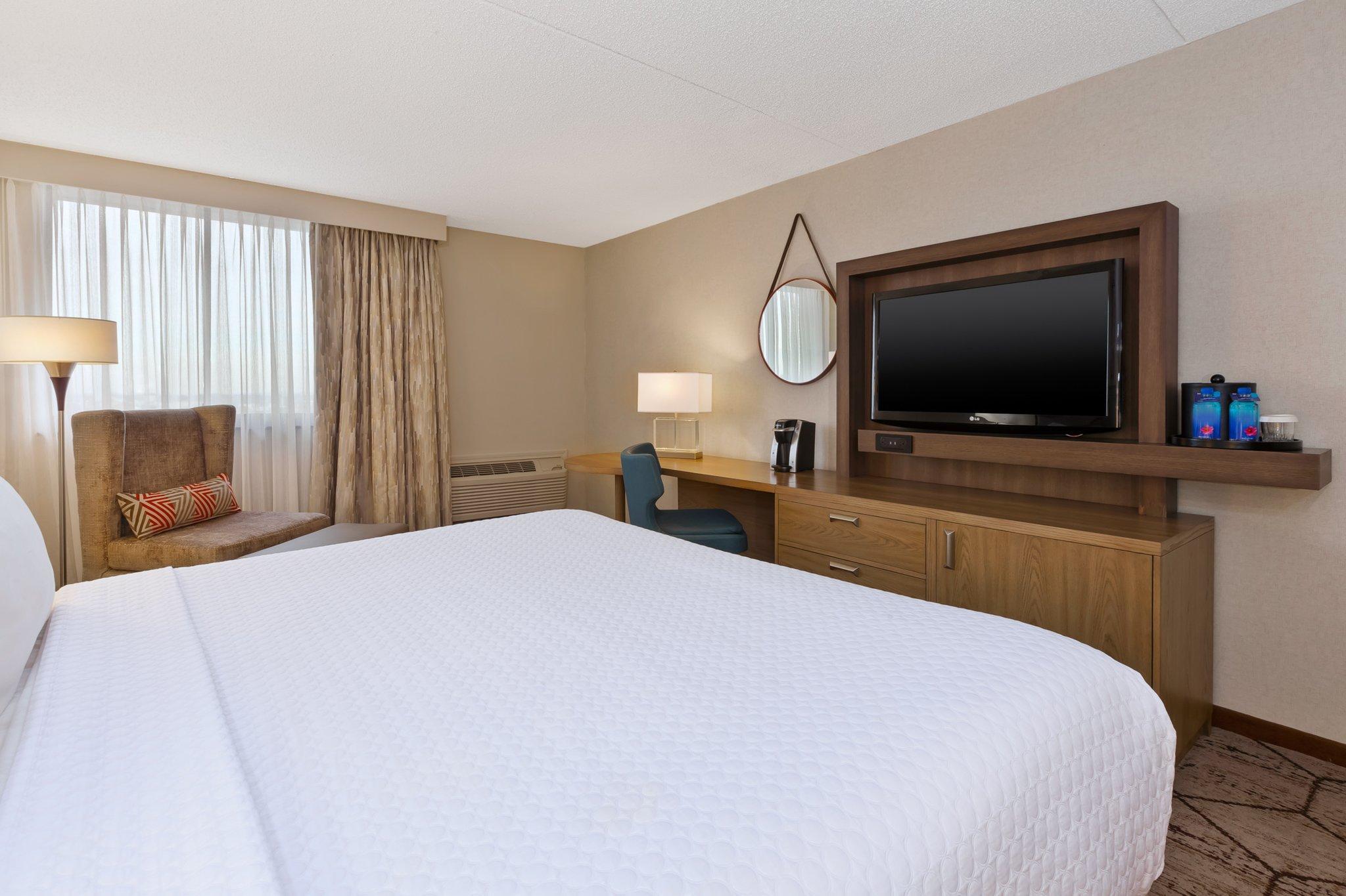 Hotel Crowne Plaza Columbus North - Worthington By Ihg Esterno foto