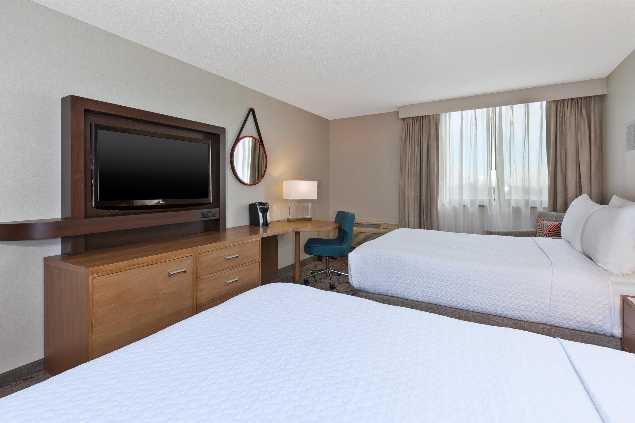 Hotel Crowne Plaza Columbus North - Worthington By Ihg Esterno foto