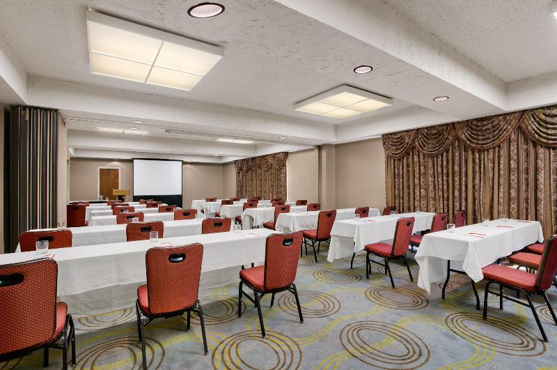 Hotel Crowne Plaza Columbus North - Worthington By Ihg Esterno foto